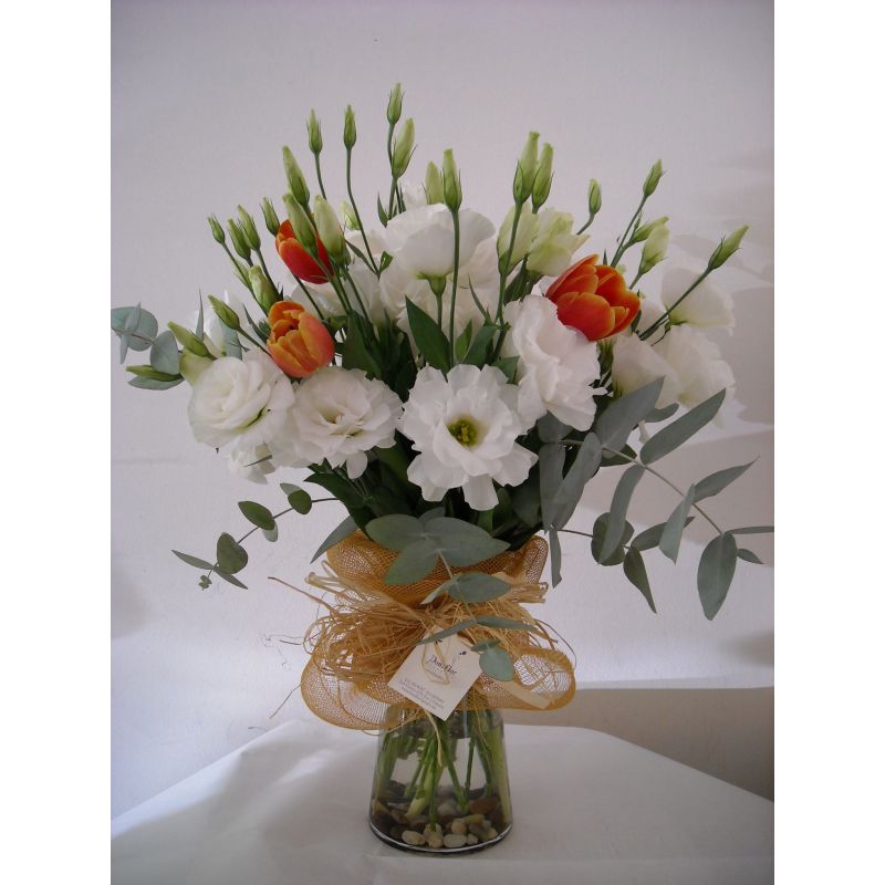 LIAIANTHUS Y TULIPENES