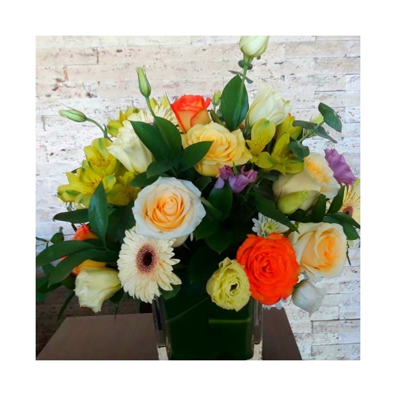 GERBERAS ROSAS LIISANTHUS ALSTROEMELIA FOLLAJE