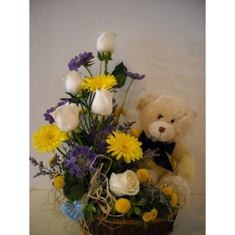 ROSAS MABLE GERBERAS Y OSO MEDIANO